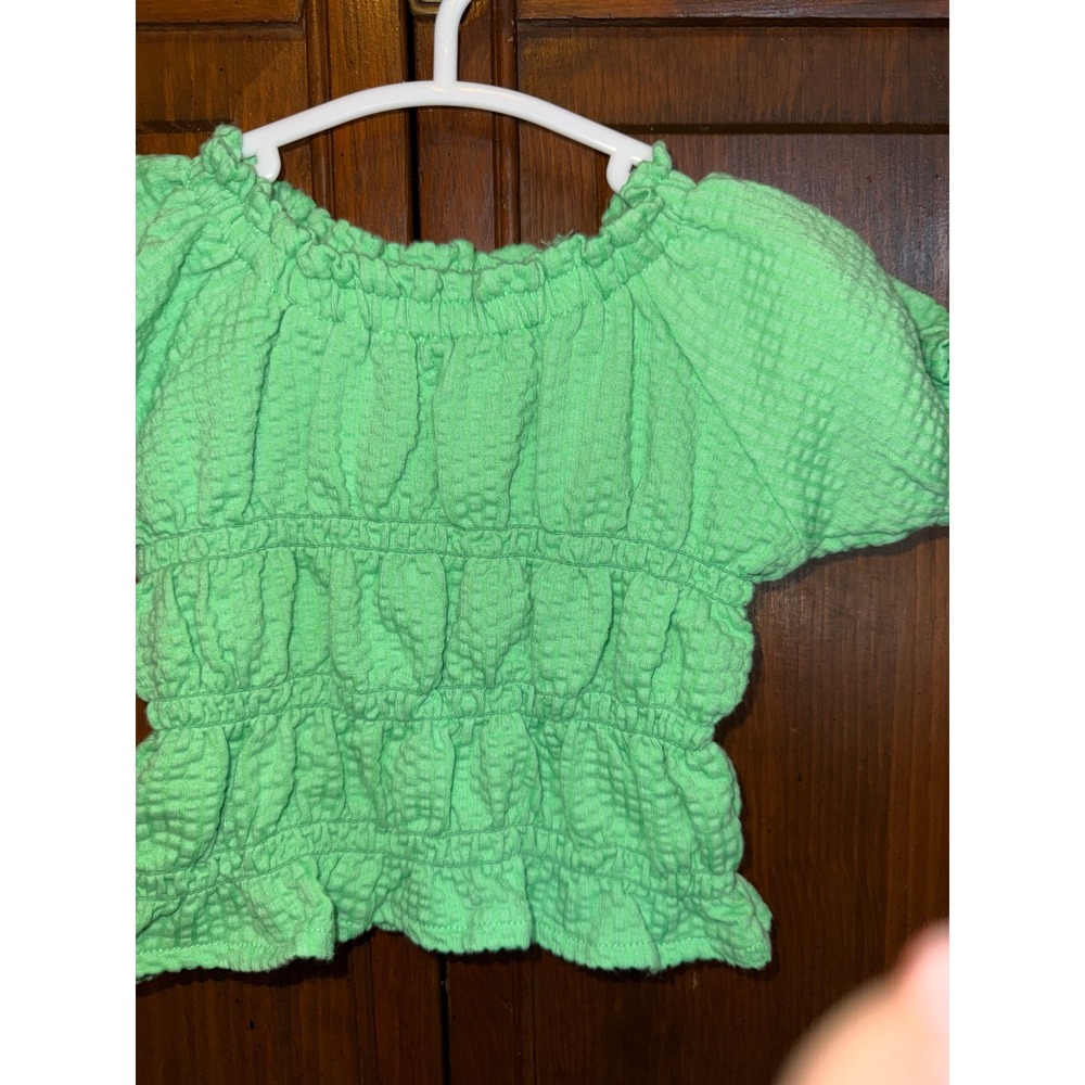 Garanimals Girls Green Seersucker Smocked Top and Shorts Set 3-6M - Picture 2 of 8
